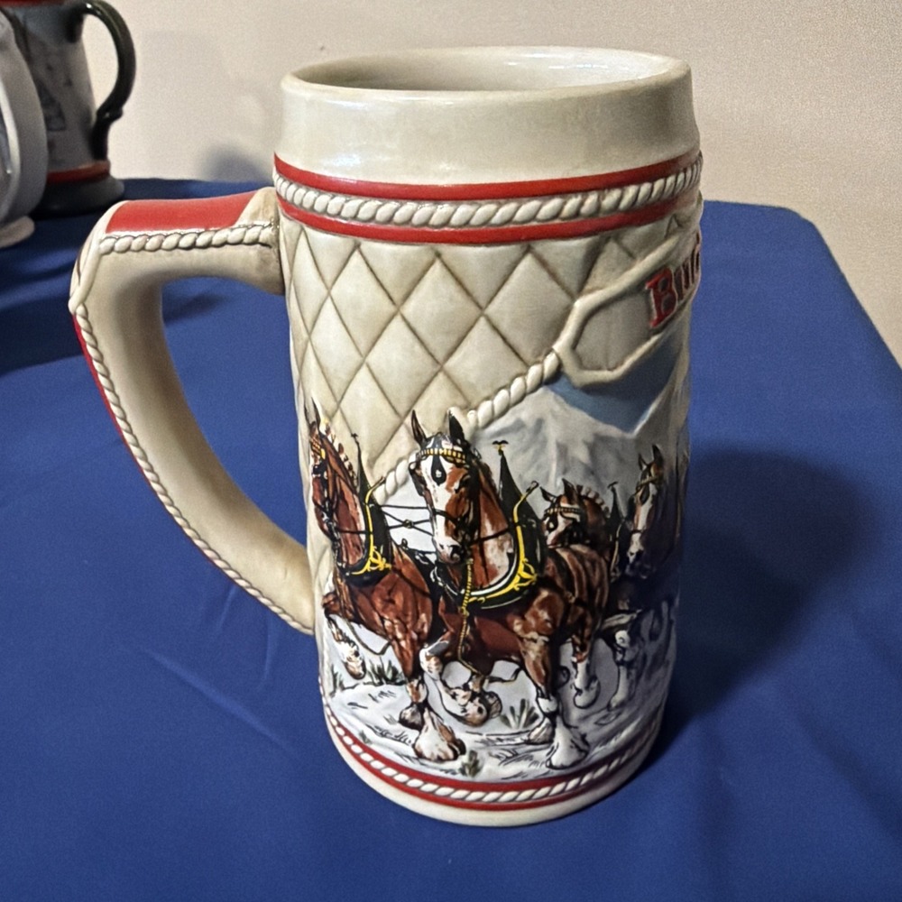 Anheuser Busch Limited Edition 1985‎ A Series Holiday Clydesdale Stein Budweiser